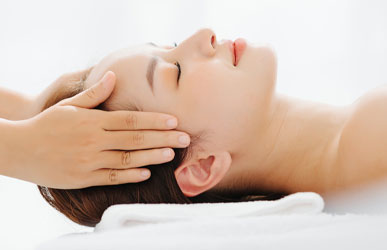 ヘッドスパ施術